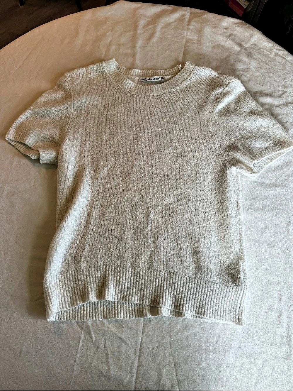 Abercrombie & Fitch Short Sleeve Sweater in White